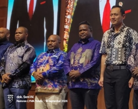 Dok. Foto bersama Kader Partai Demokrat bersama AHY di Jayapura