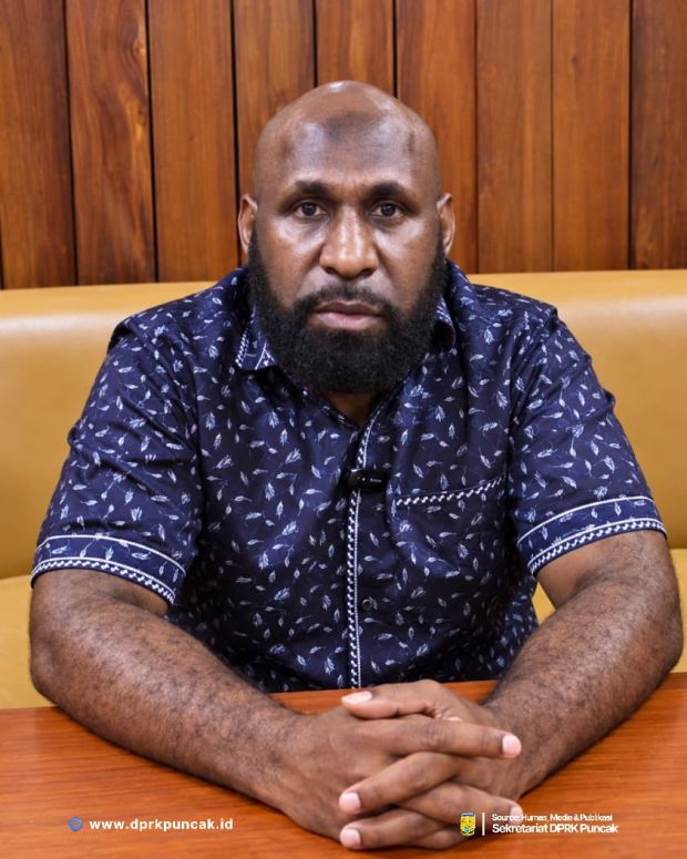 KETUA DPRK PUNCAK THOMAS TABUNI AJAK UMAT TUHAN DARI 28 KLASIS DUKUNG DAN DOAKAN KONFERENSI SINODE IV GKII PAPUA TENGAH